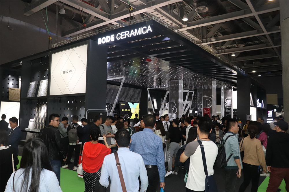 好色先生APP免费下载李良锋 坚守品牌的高定位 继续走得更好